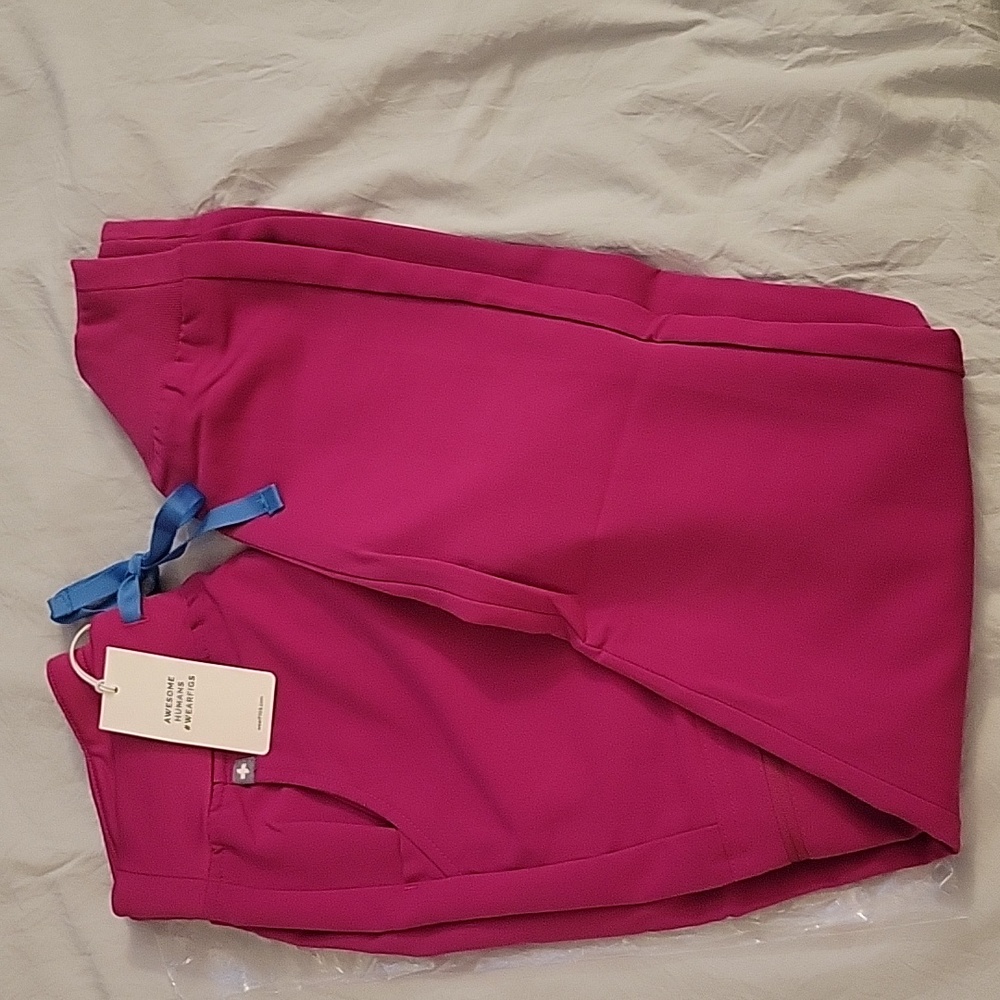 Figs high waisted joggers rasberry sorbet